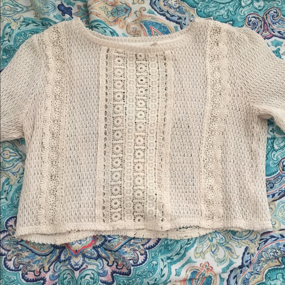 Forever21 long sleeve crop top - Picture 1 of 3